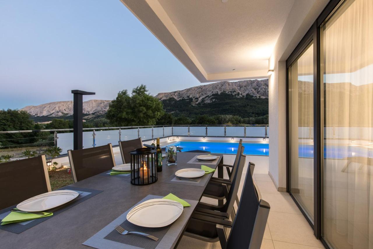 Villa Supernus With Heated Pool Baška Zewnętrze zdjęcie