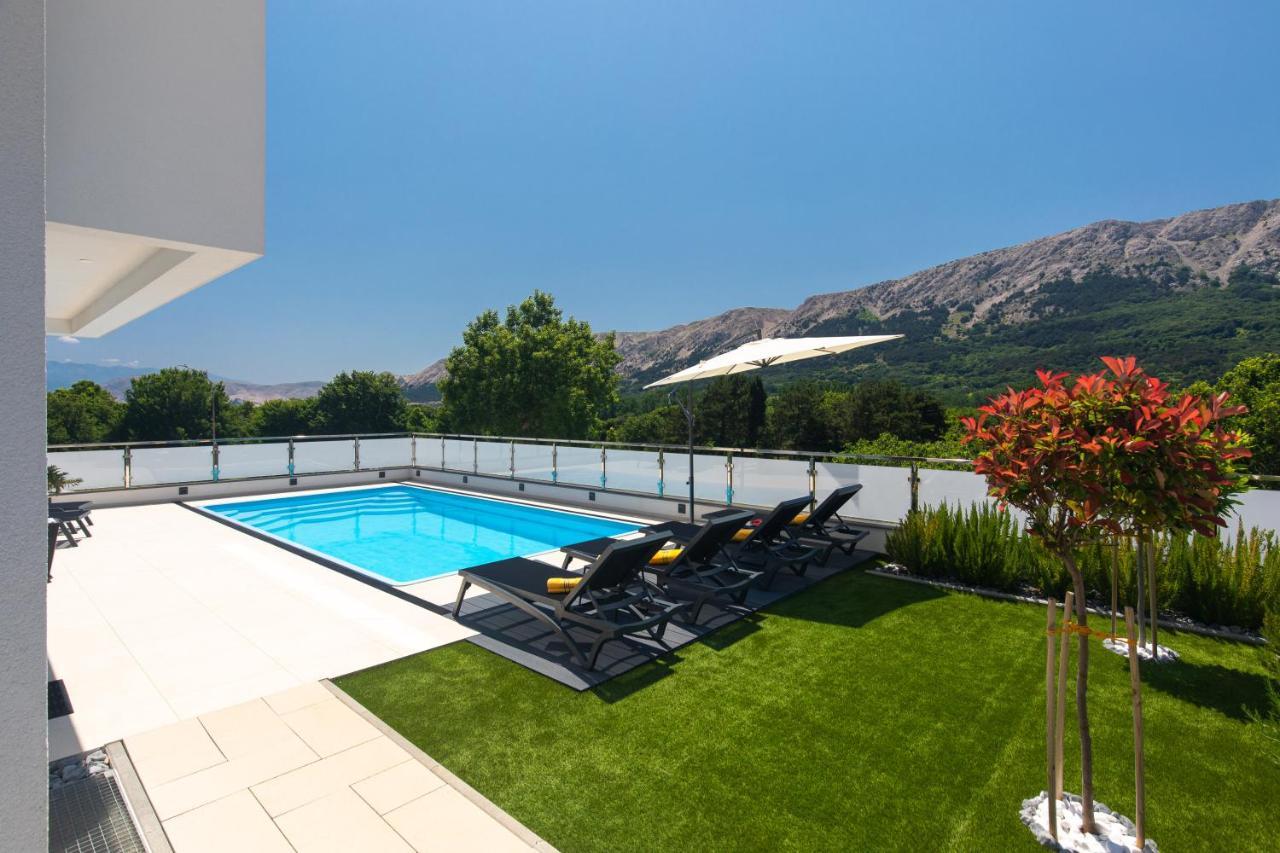Villa Supernus With Heated Pool Baška Zewnętrze zdjęcie